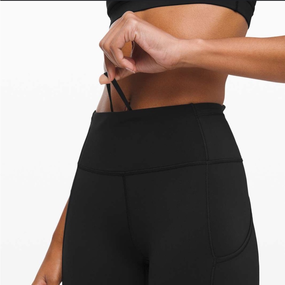 Lululemon Fast and Free Crop Tight - Picture 5 of 8